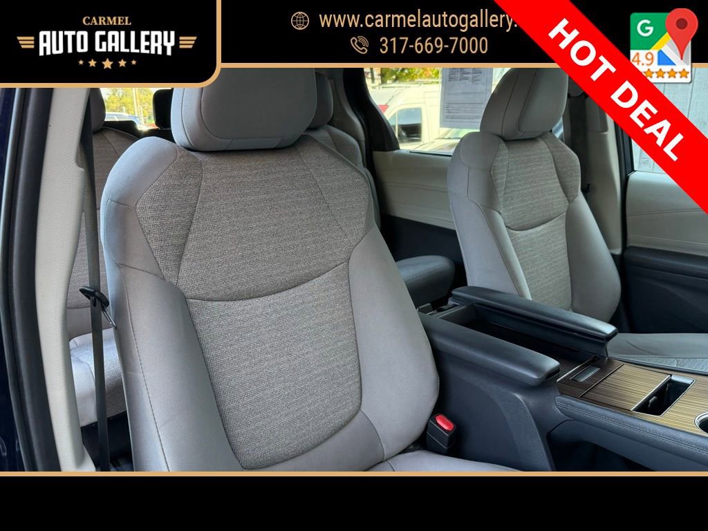 Used 2022 Toyota Sienna LE image 21
