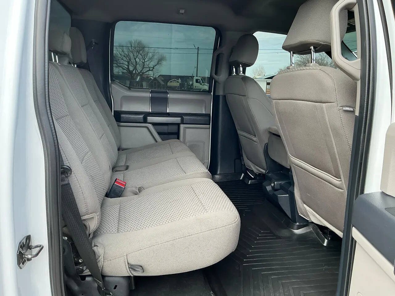 Used 2022 Ford F250 XLT w/ FX4 Off-Road Package AWD/4WD image 23