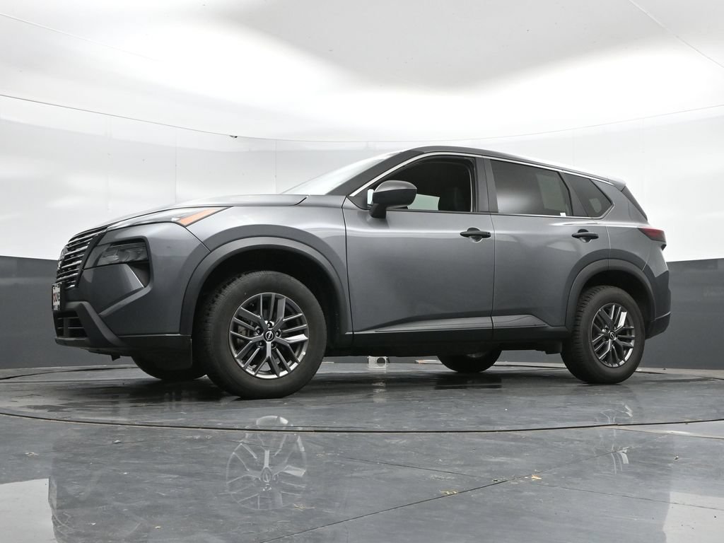 Used 2024 Nissan Rogue S AWD/4WD image 45