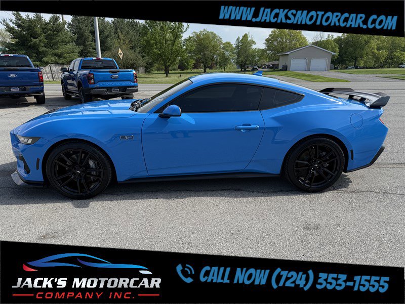 Used 2024 Ford Mustang GT Premium image 11
