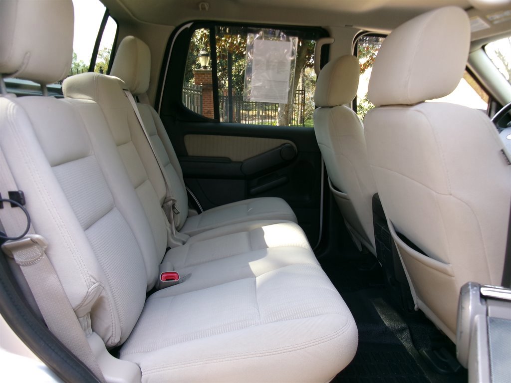 Used 2008 Ford Explorer Sport Trac XLT RWD image 23