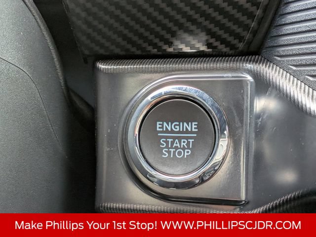 Used 2025 Ford F150 Raptor AWD/4WD image 28
