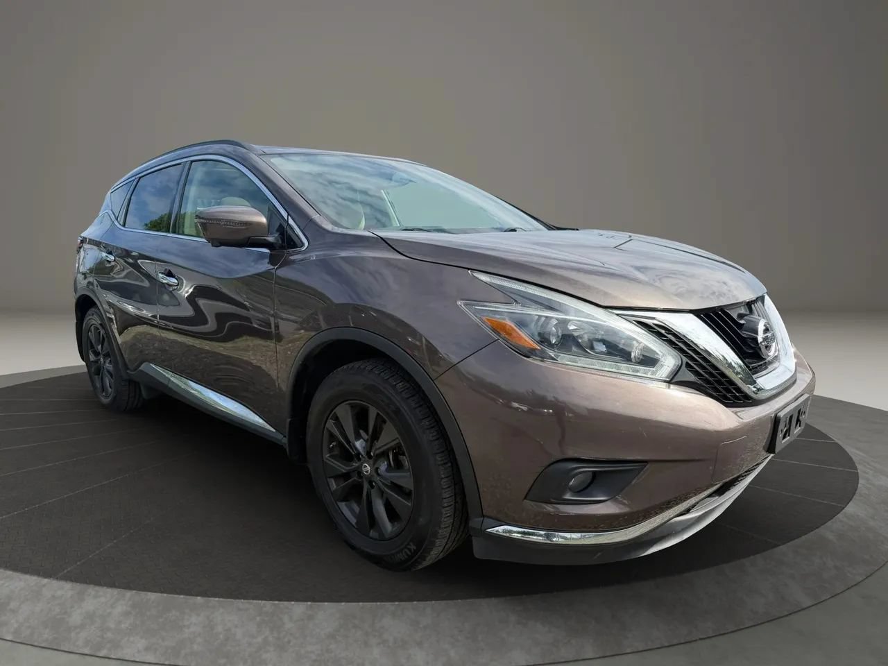 Used 2018 Nissan Murano SV w/ Premium Package AWD/4WD image 3