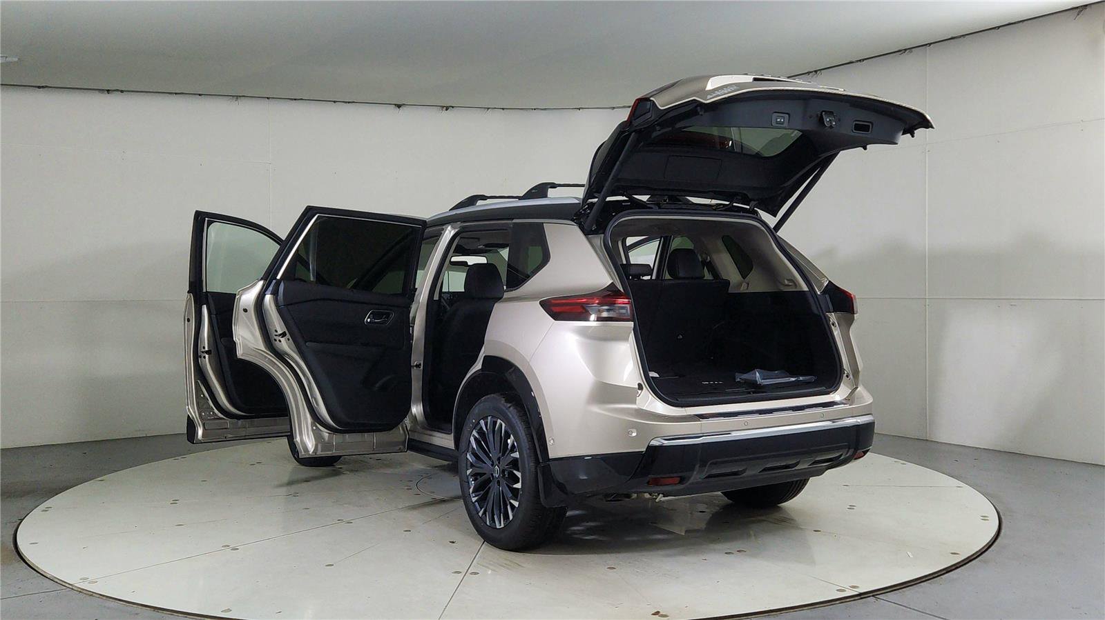 New 2026 Nissan Rogue Platinum w/ Platinum Premium Package image 11