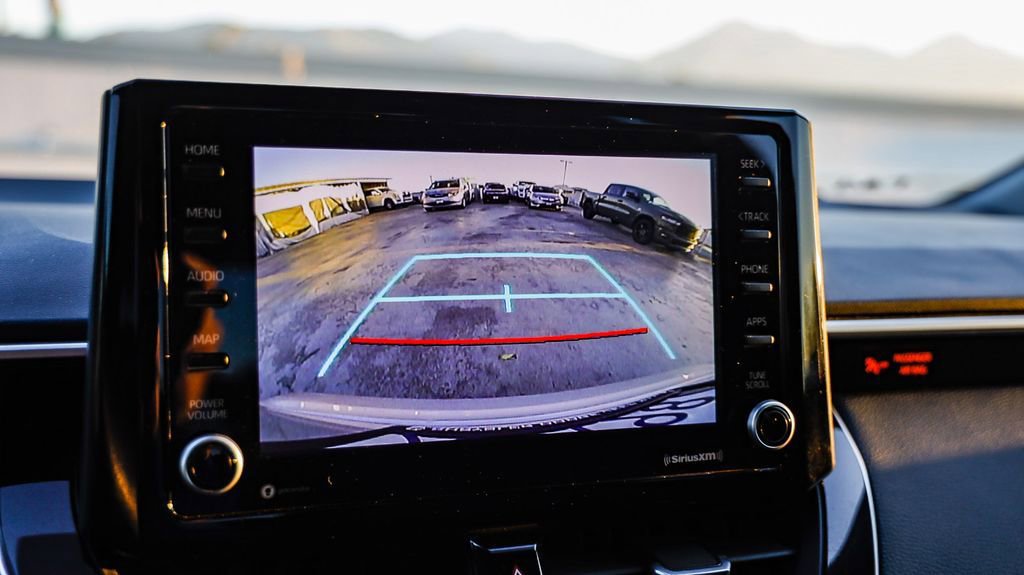 Used 2022 Toyota Corolla SE w/ Carpet Mat Package (TMS) image 28