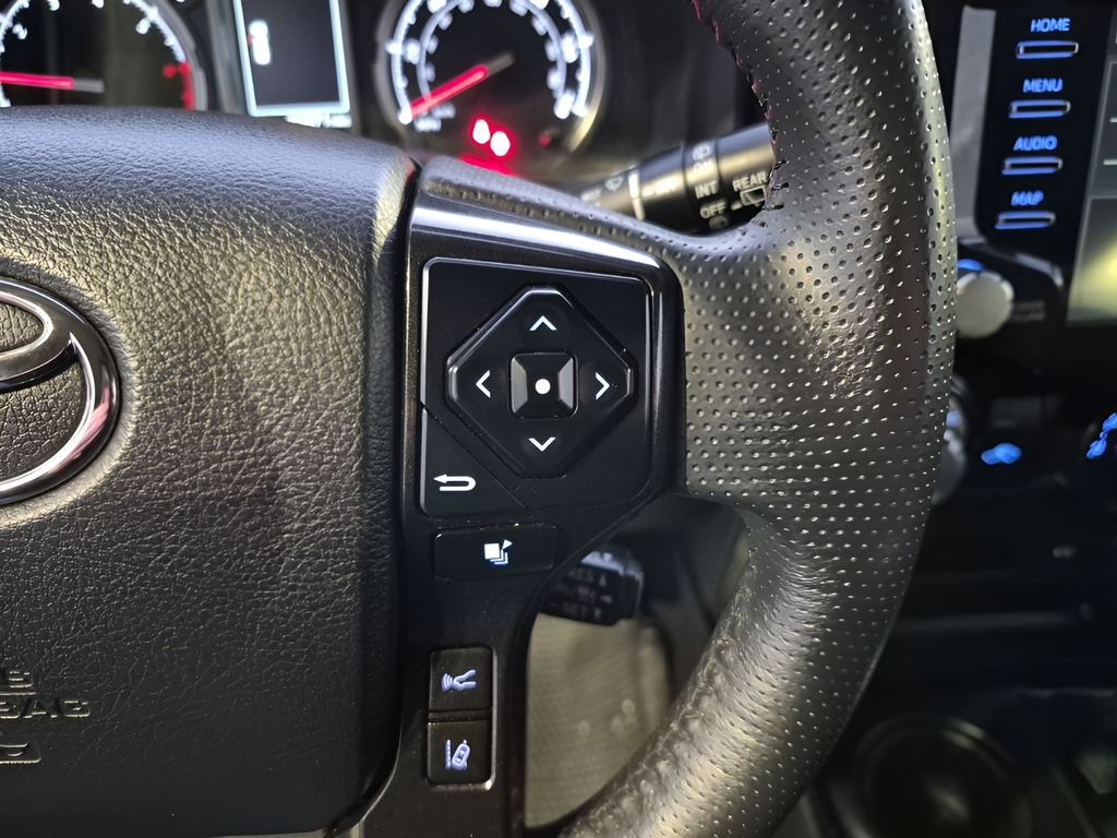 Used 2024 Toyota 4Runner TRD Off-Road image 34