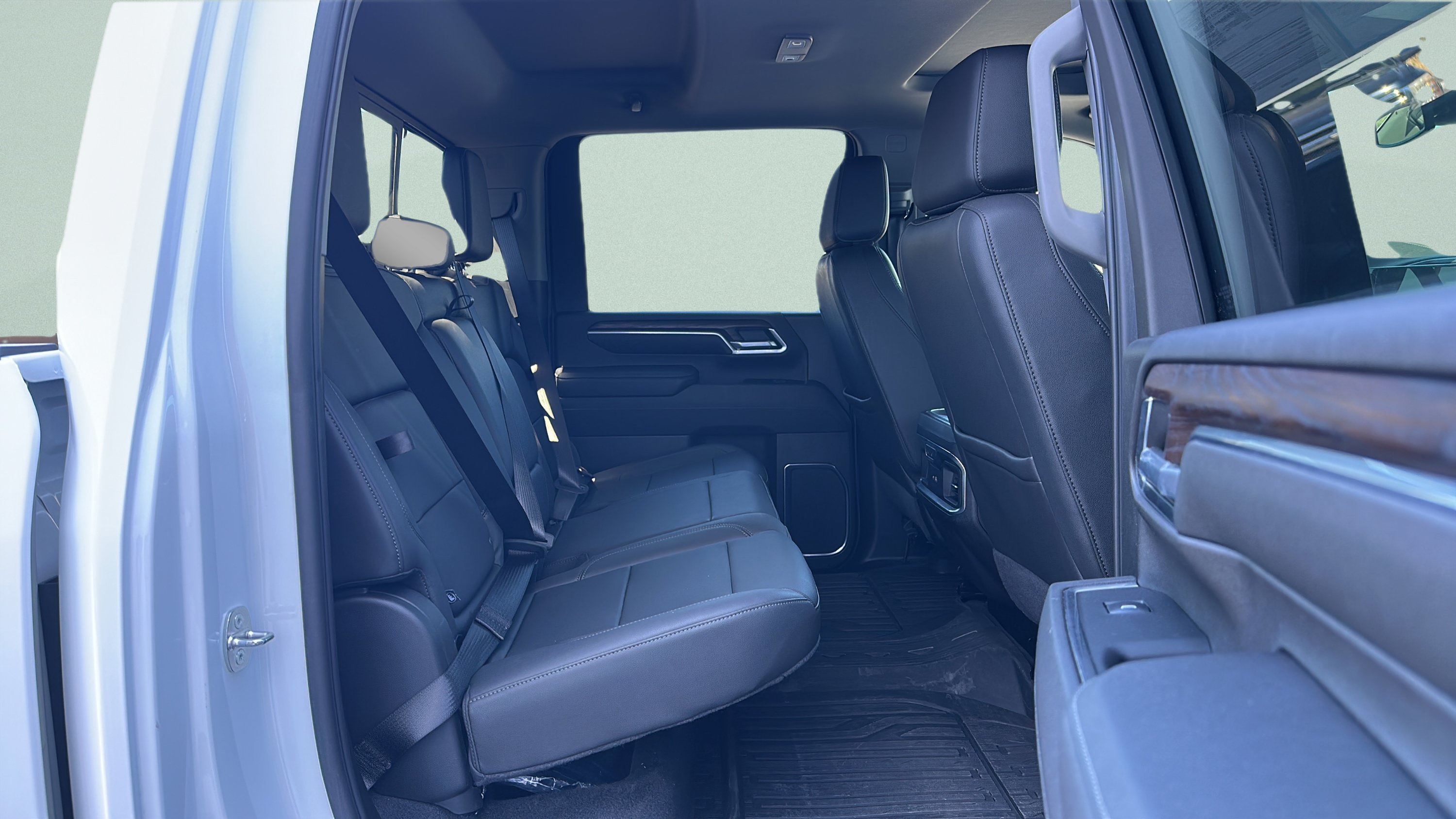 Used 2024 GMC Sierra 3500 SLT w/ SLT Premium Package AWD/4WD image 26