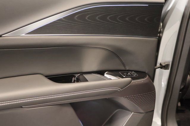 New 2026 Cadillac Lyriq Luxury image 25