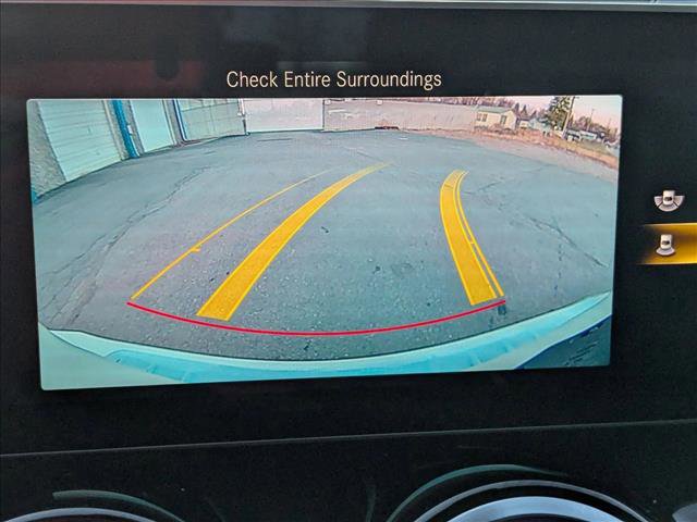 Used 2021 Mercedes-Benz GLB 250 4MATIC image 14