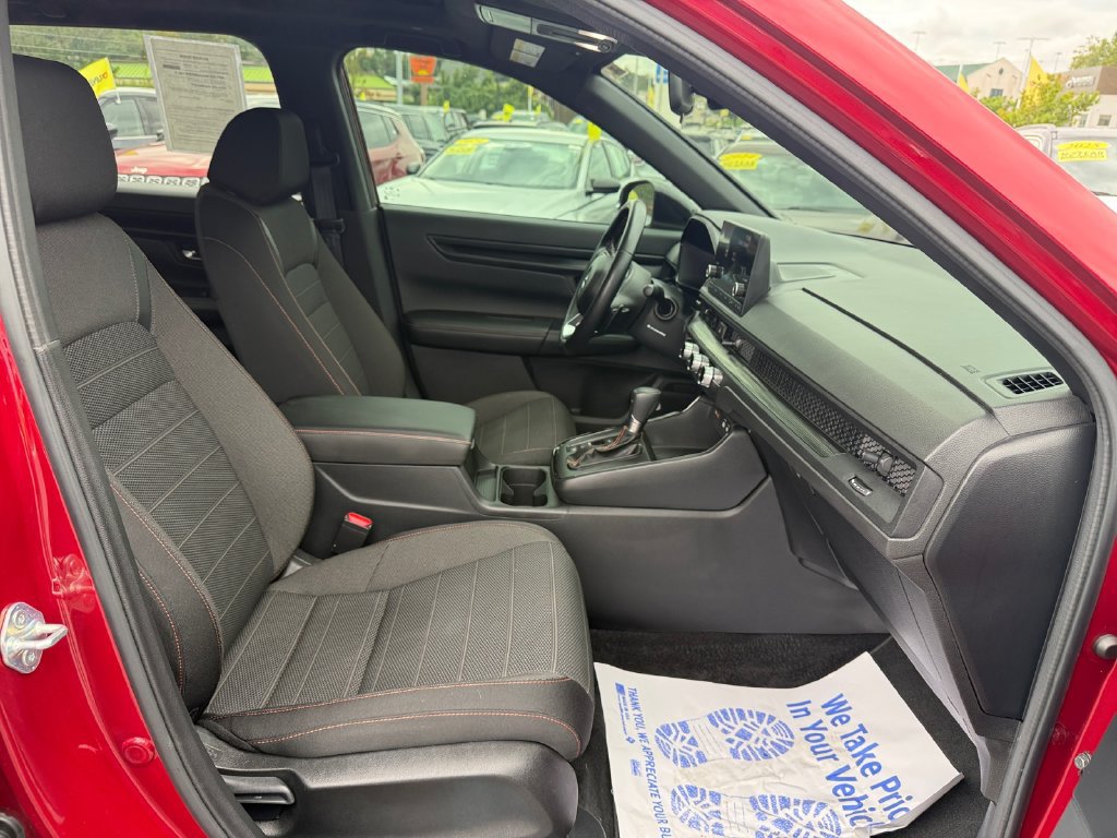 Used 2025 Honda CR-V Sport image 32