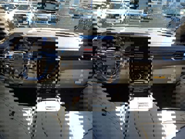 New 2026 GMC Yukon Denali w/ Sun & Power Step Package image 12