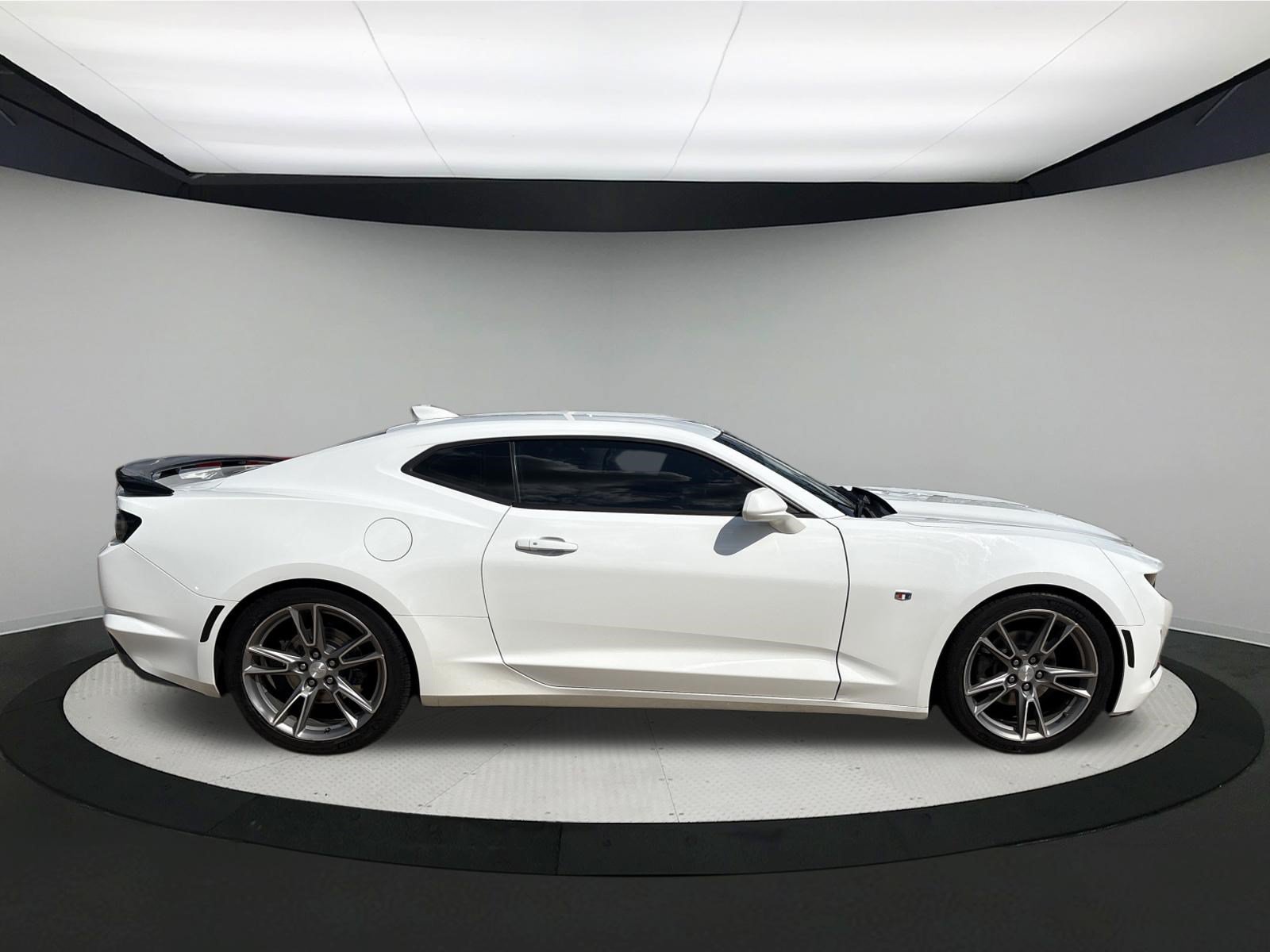 Used 2019 Chevrolet Camaro LT w/ RS Package RWD image 6