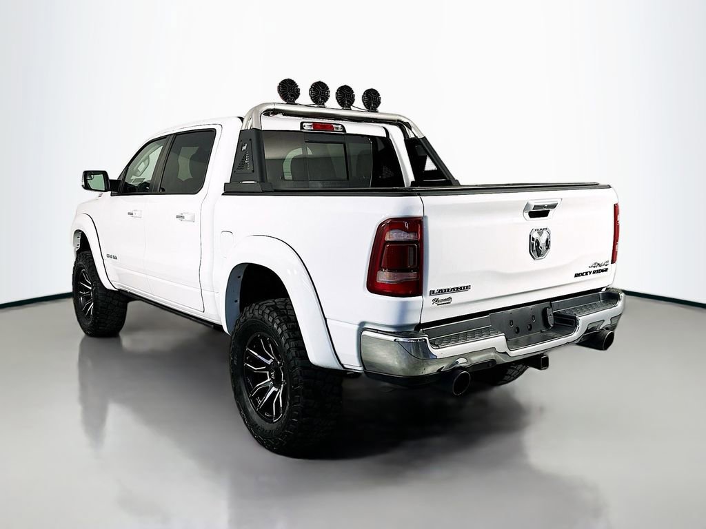 Used 2022 RAM 1500 Laramie AWD/4WD image 5