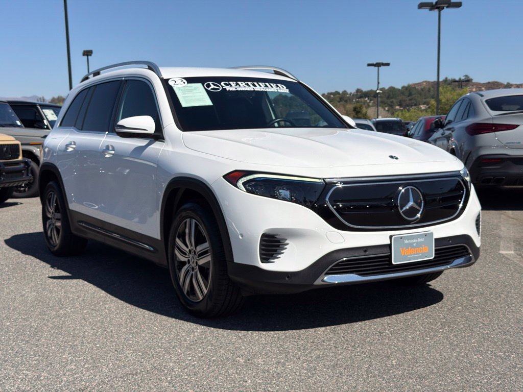 Certified 2023 Mercedes-Benz EQB 300 4MATIC w/ Exclusive Package image 4