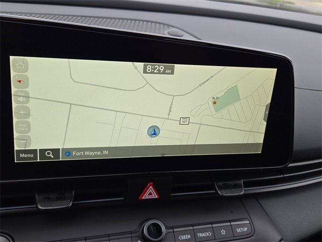 New 2025 Hyundai Elantra SEL image 12