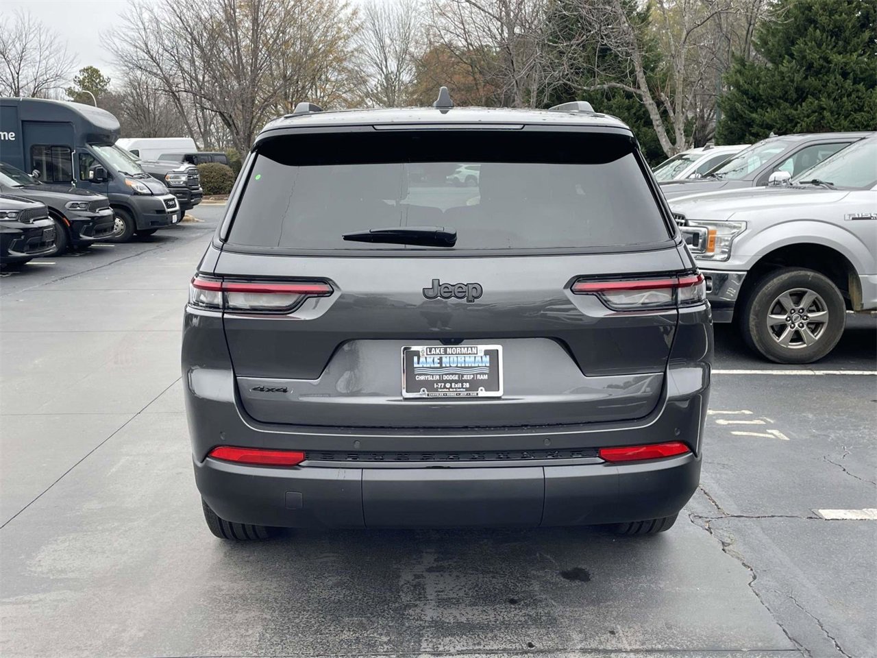 New 2025 Jeep Grand Cherokee L Limited image 8