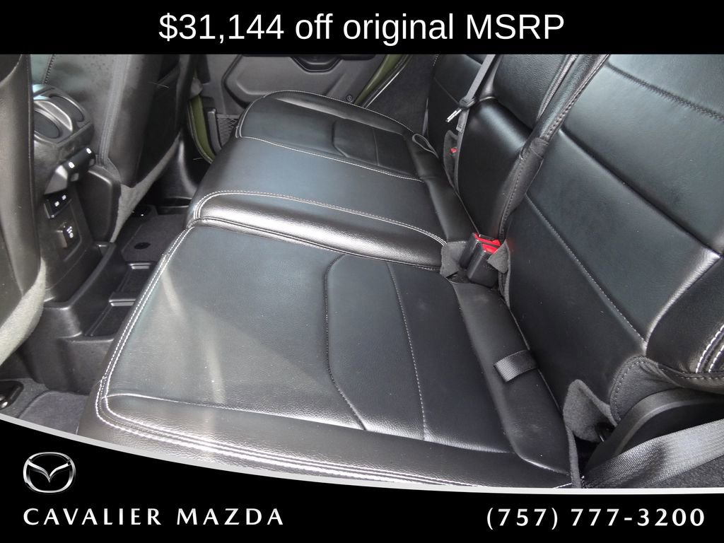 Used 2023 Jeep Wrangler Unlimited Sahara w/ Cold Weather Group AWD/4WD image 12
