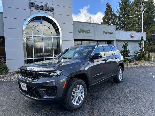 New 2025 Jeep Grand Cherokee Laredo X w/ Luxury Tech Group I image 1