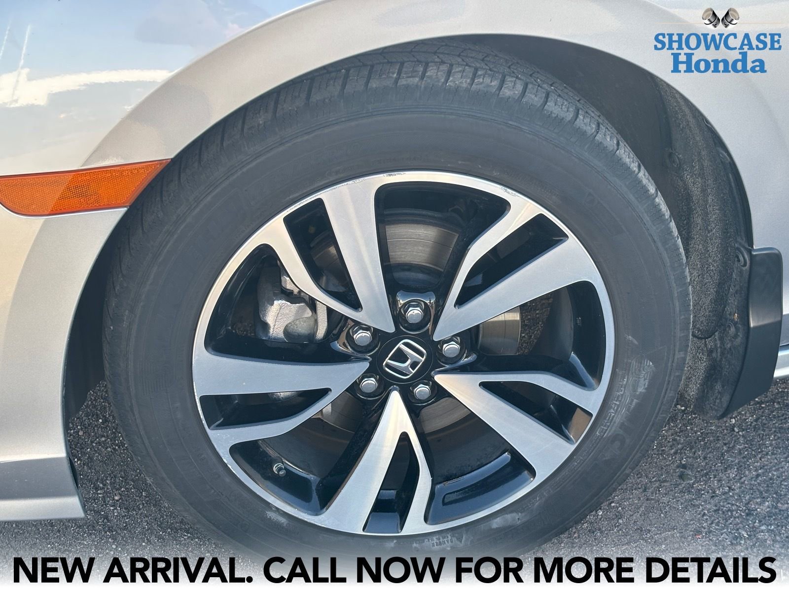 Used 2018 Honda Odyssey Elite image 7