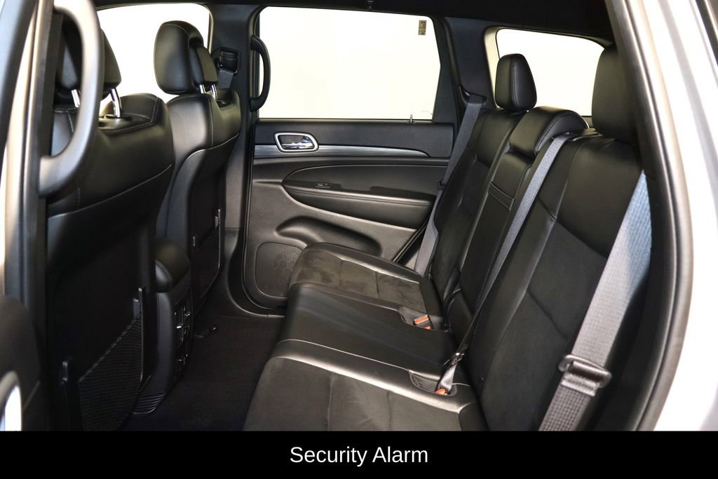 Used 2020 Jeep Grand Cherokee Altitude image 16