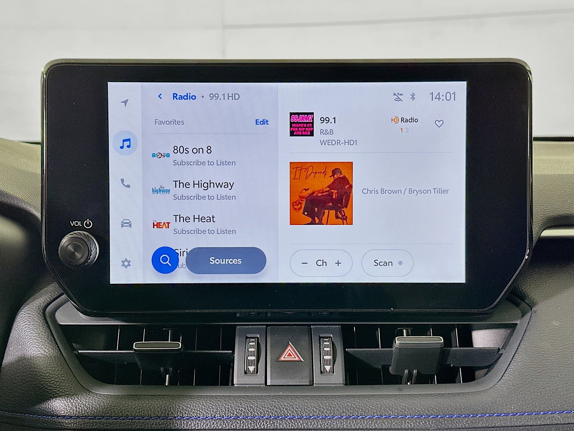 Certified 2025 Toyota RAV4 XSE w/ Weather Package image 24