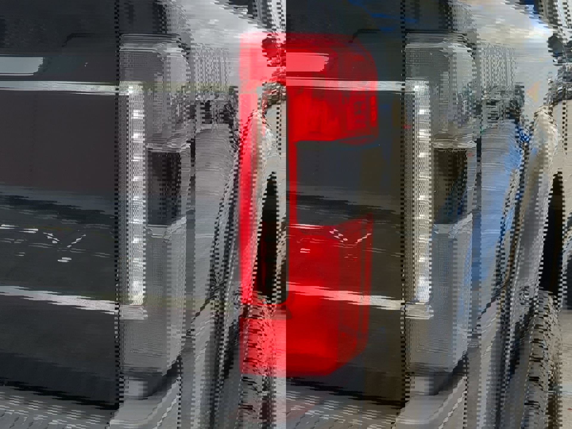 New 2026 Ford F250 Lariat w/ Black Appearance Package image 40