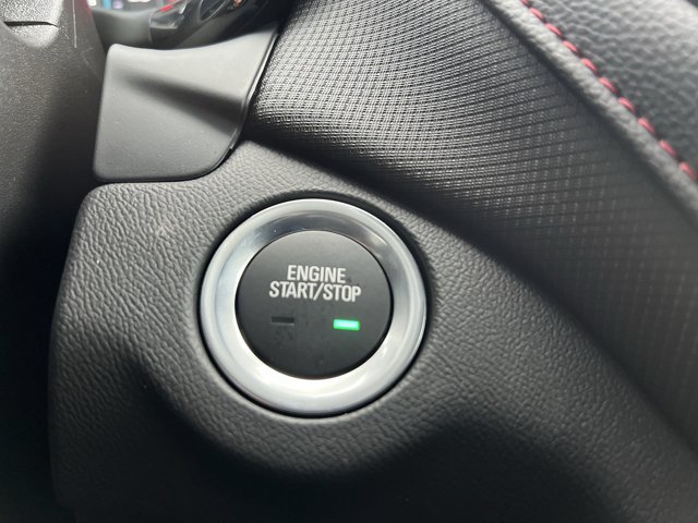 Used 2024 Chevrolet Equinox RS FWD image 17