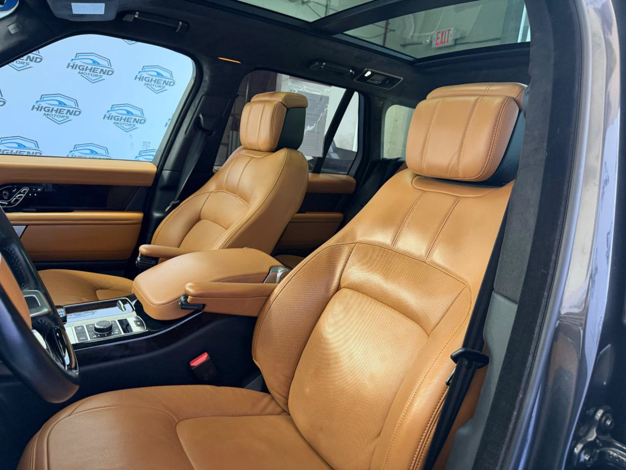Used 2021 Land Rover Range Rover Autobiography AWD/4WD image 18