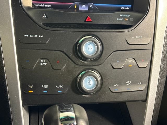 Used 2013 Ford Explorer XLT image 34