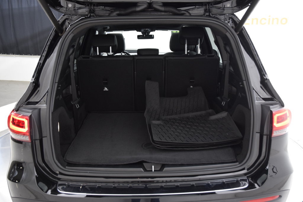 Used 2023 Mercedes-Benz GLB 250 image 29