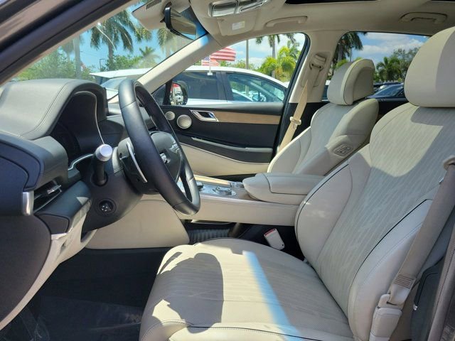 Used 2023 Genesis GV80 2.5T w/ Prestige Package AWD/4WD image 17