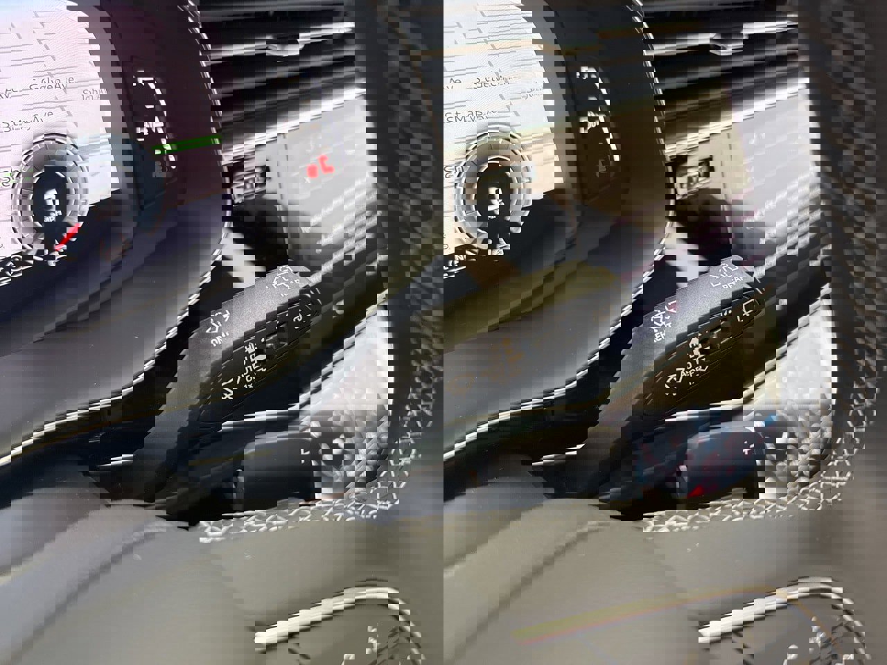 New 2025 Audi Q8 Premium Plus image 23