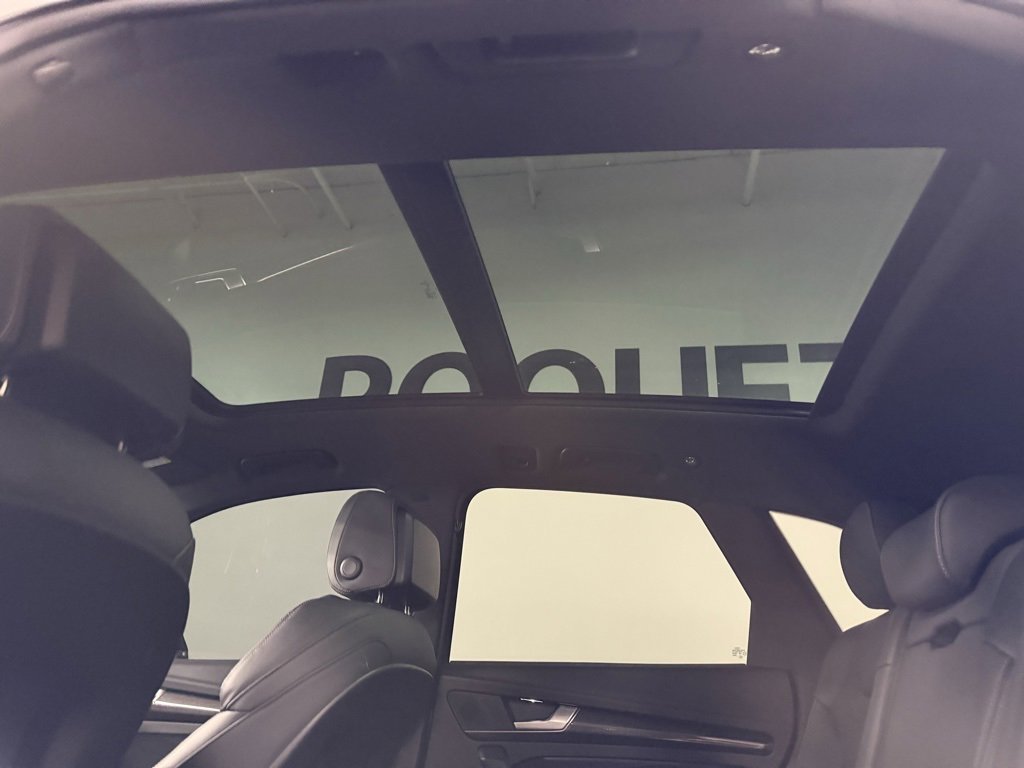 Used 2022 Audi SQ5 Premium w/ Convenience Package image 18