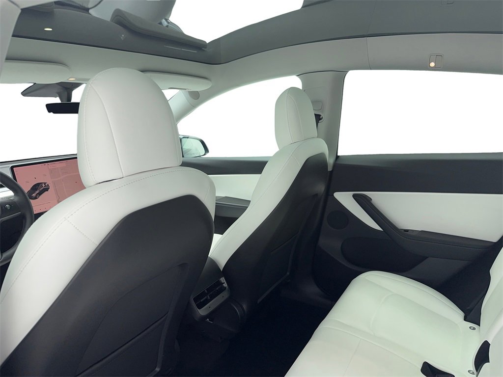 Used 2021 Tesla Model Y 2WD image 42
