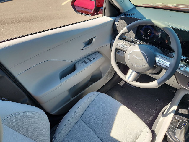 New 2027 Hyundai Kona SE FWD image 16