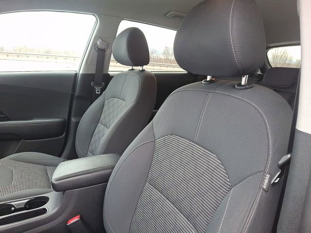 Certified 2022 Kia Niro LXS image 14