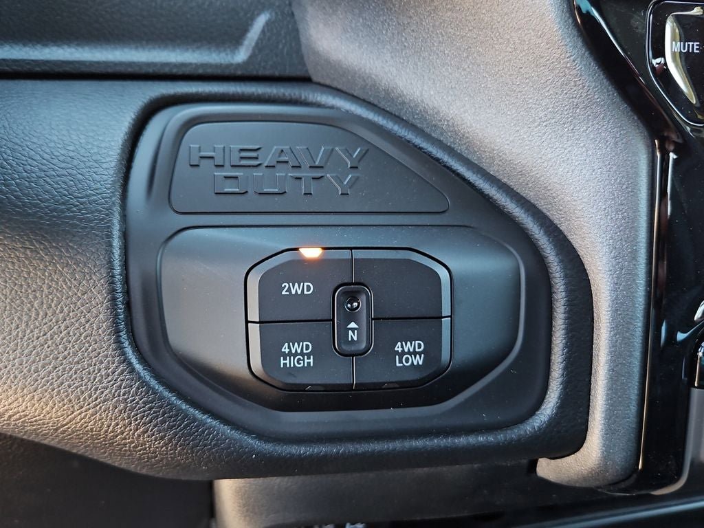 New 2026 RAM 2500 Tradesman AWD/4WD image 27
