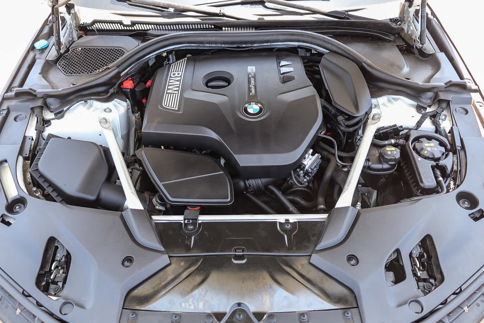Used 2019 BMW 530i RWD image 27