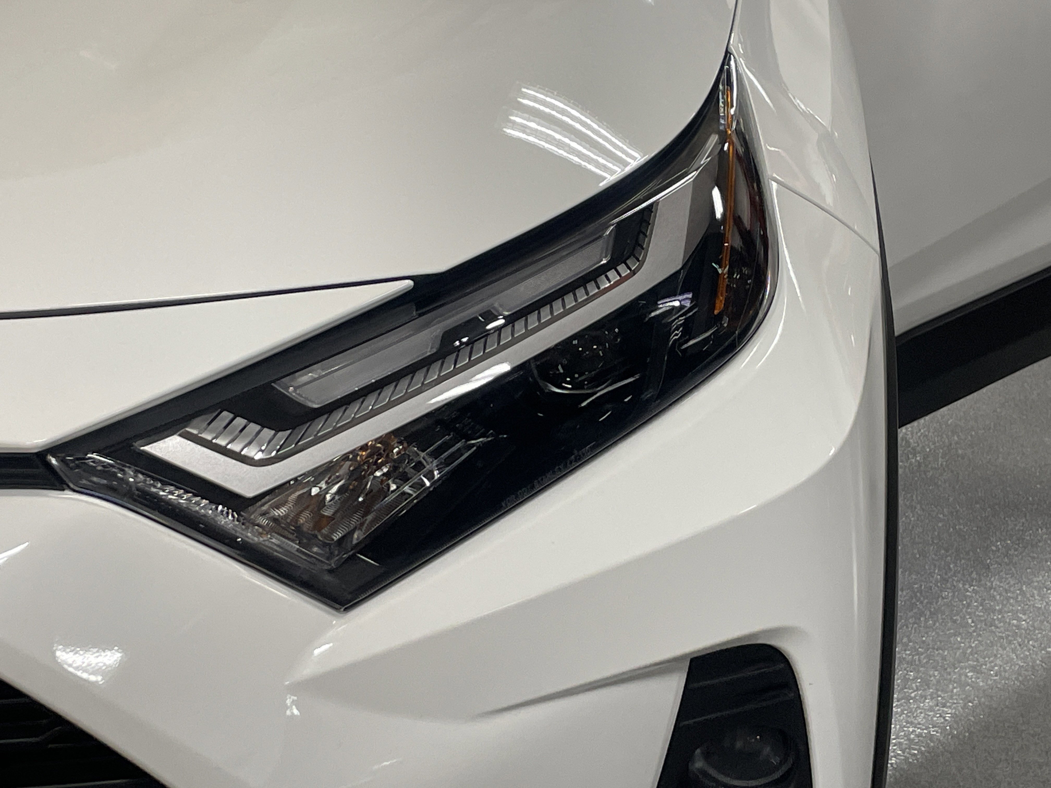 Used 2025 Toyota RAV4 XLE image 6