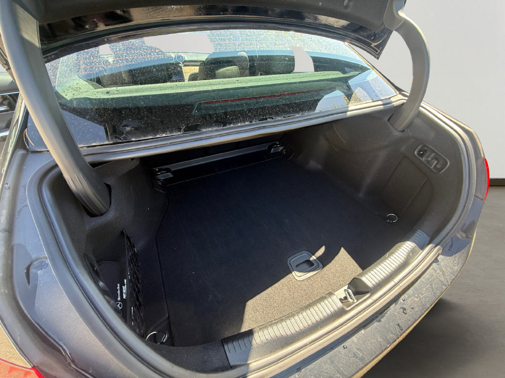 Used 2025 Mercedes-Benz C 300 4MATIC Sedan image 29
