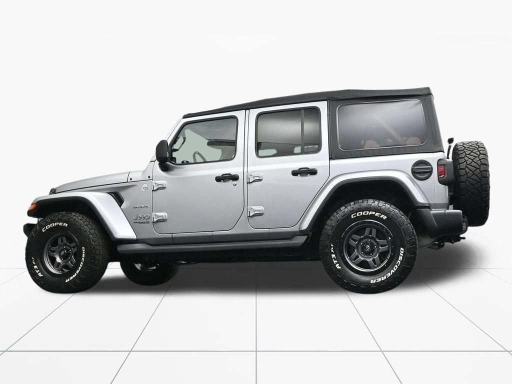 Used 2020 Jeep Wrangler Unlimited Sahara AWD/4WD image 38
