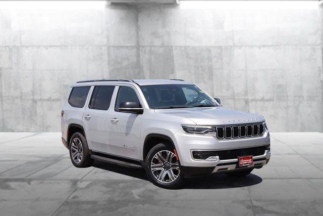 Used 2024 Jeep Wagoneer Series II w/ Flexible Seating Group AWD/4WD image 2