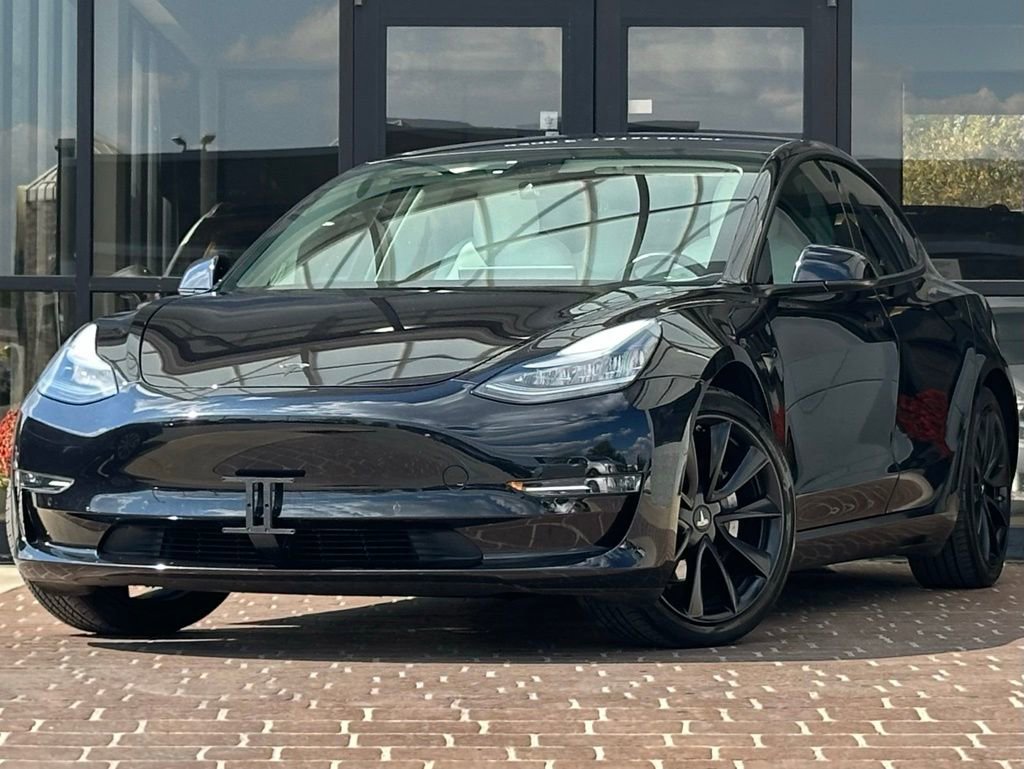 Used 2018 Tesla Model 3 Long Range