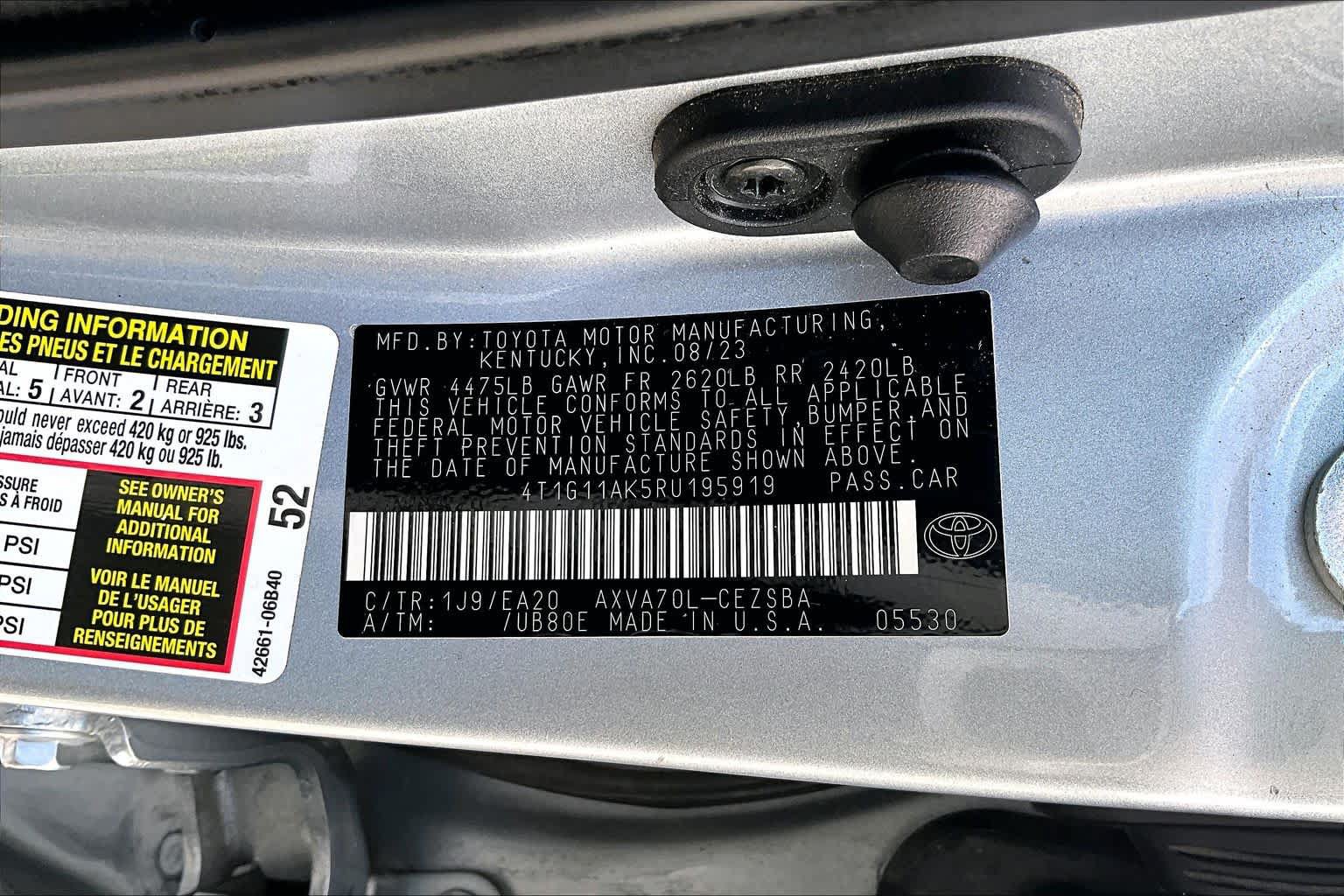 Used 2024 Toyota Camry SE FWD image 29