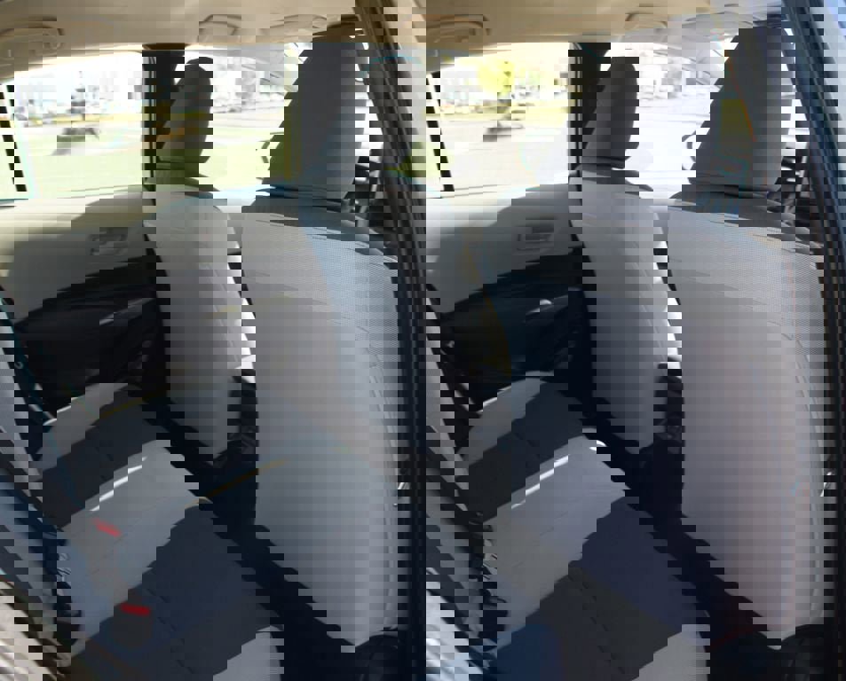 Used 2024 Toyota Corolla LE image 20