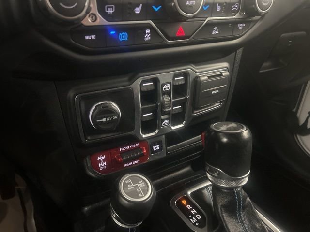 Used 2023 Jeep Wrangler Unlimited Rubicon 4xe w/ Cold Weather Group image 21
