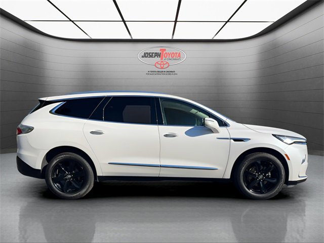 Used 2023 Buick Enclave Essence w/ Experience Buick Package image 14