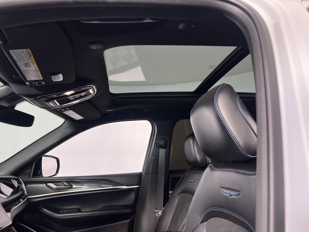 Used 2023 Jeep Grand Cherokee Trailhawk w/ Advanced Protech Group II image 23