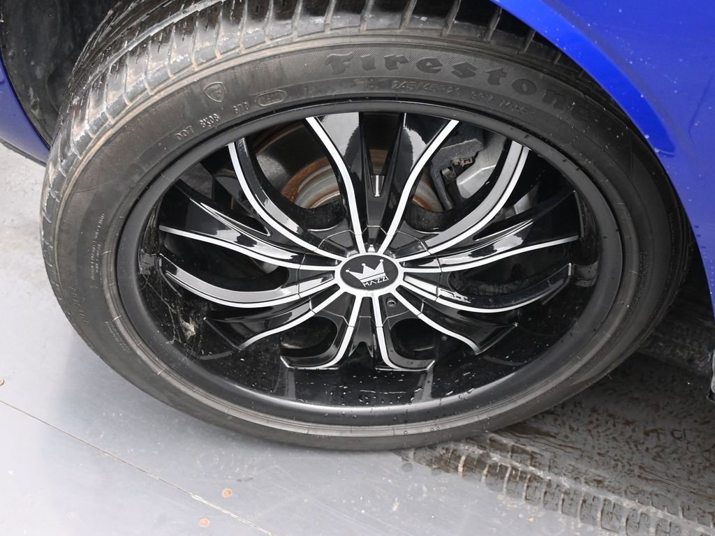 Certified 2022 Dodge Challenger SXT w/ Driver Convenience Group image 15