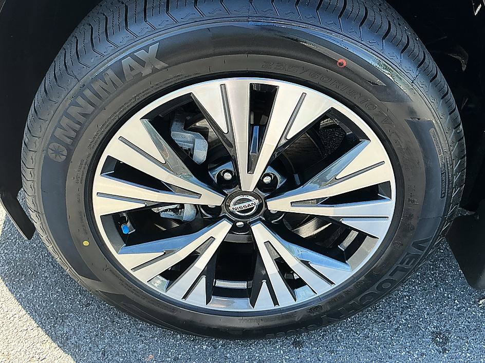 Used 2021 Nissan Rogue SV w/ Premium Package FWD image 9